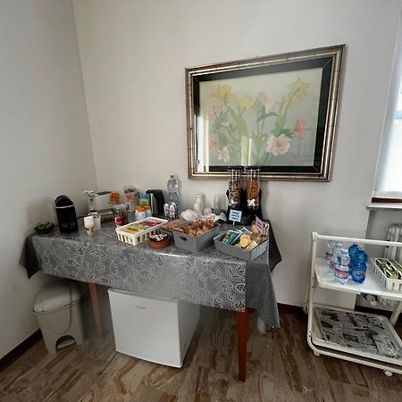 Bed and Breakfast R&B Emilia Cadeo Exteriér fotografie
